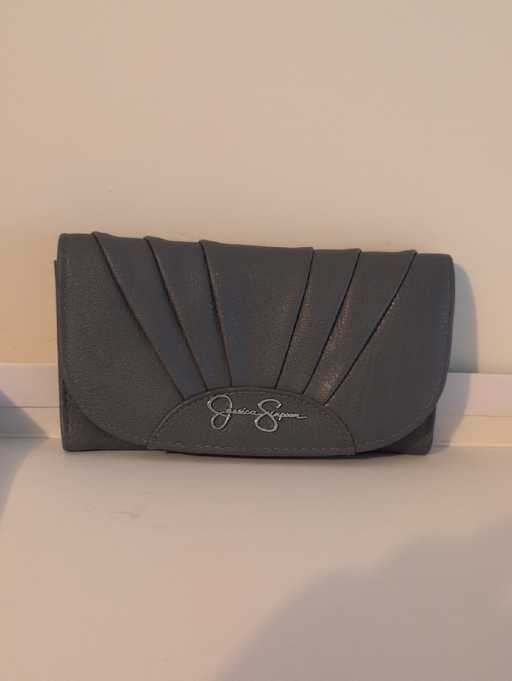 Jessica Simpson Gray Wallet